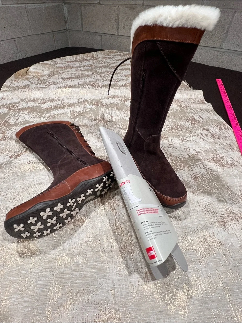 The North Face Janey Waterproof Suede Leather Tall Primaloft Snow Boots 7